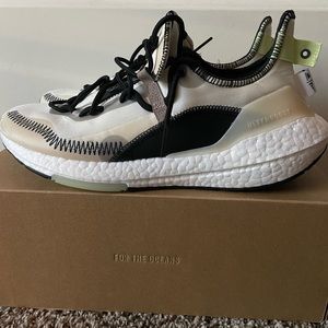 Ultraboost 21 Parley